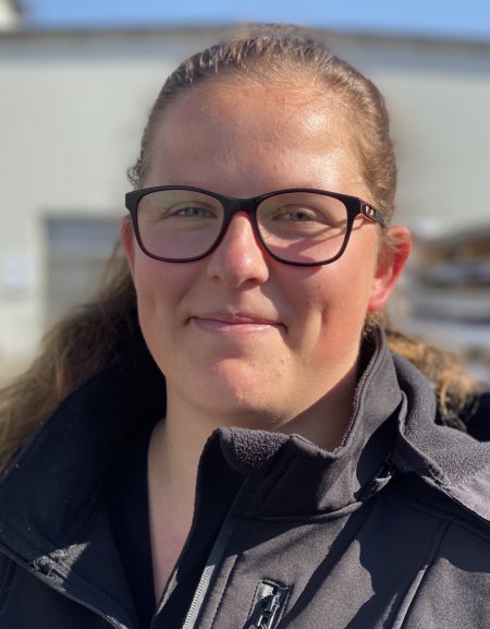 Porträtfoto von Celine Förster